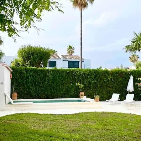 Vibrant Vacation San Pedro Oasis Villa